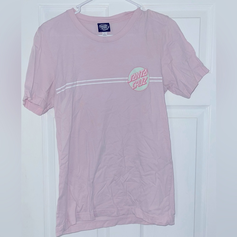 Santa Cruz, pink t-shirt -size P (fits like small/medium)